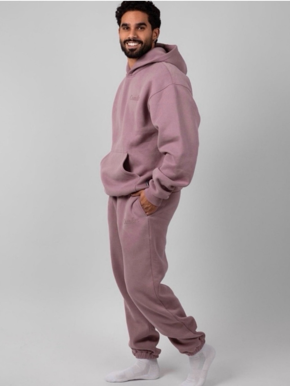 Comfrt unisex hoodie and Jogger Pants set in Orchid